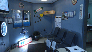Arco Tire & Service Waiting Area | 18 Clarendon Ave, Somerville MA 02144 | 617-623-9400
